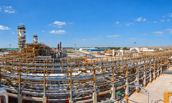 Bidboland II Gas Refinery